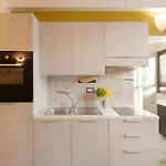 Central Apartament - Salerno