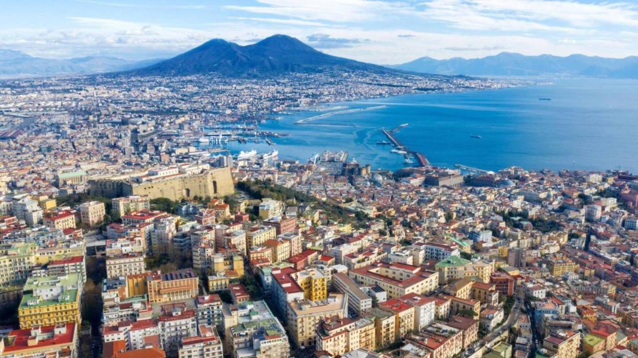 Appartamento - *
